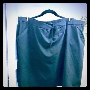 Skorts Black plus size 24W
